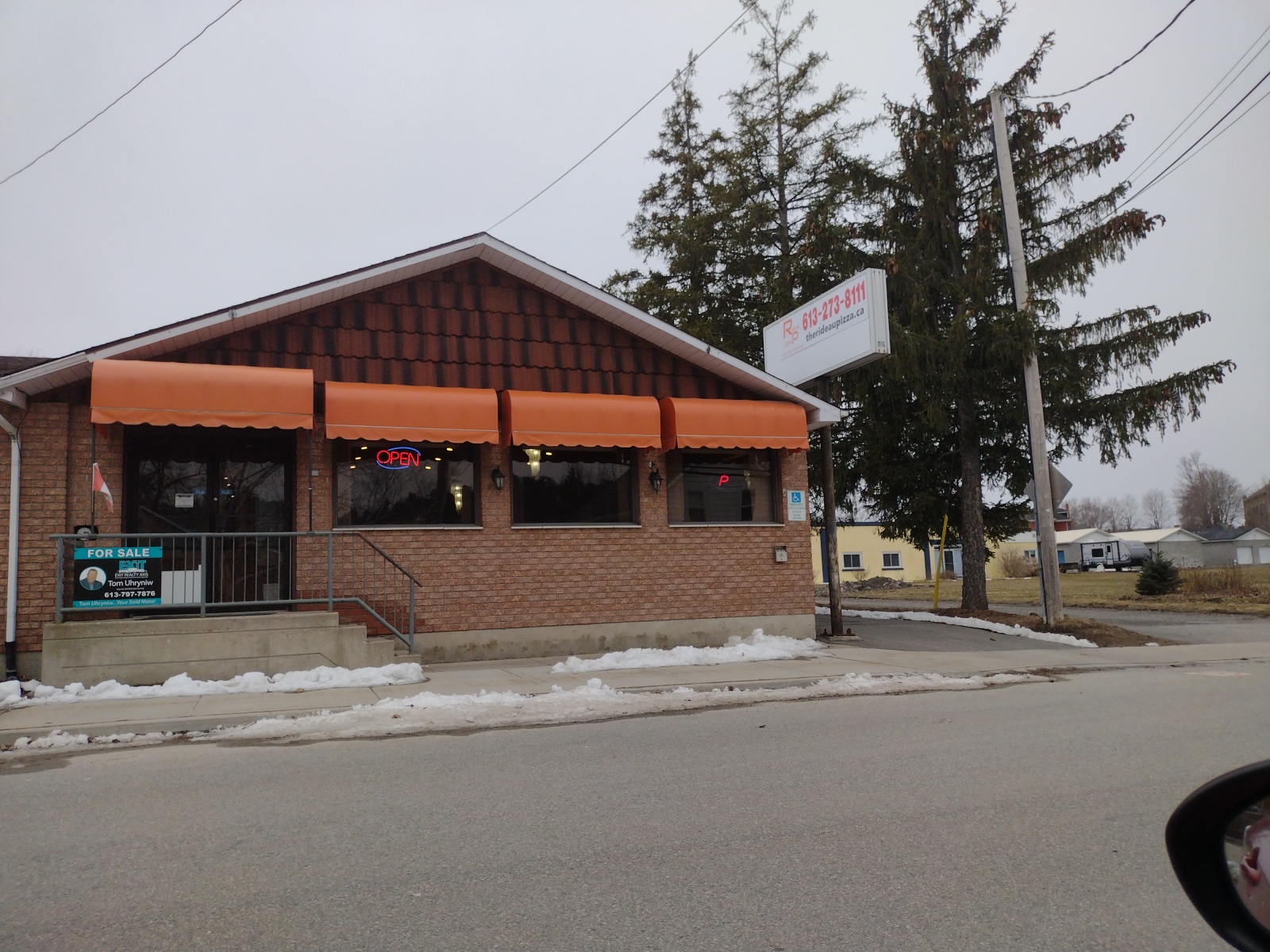 Photo of Rideau Pizza - 39 Bedford St, Westport, ON K0G 1X0